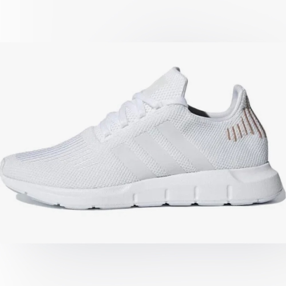 Adidas Swift Run - Size 9.5